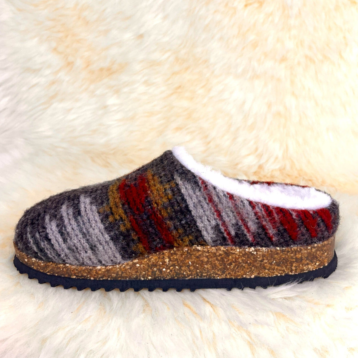 Women's Morgan sheepskin clog — genuine sheepskin lining, clog silhouette