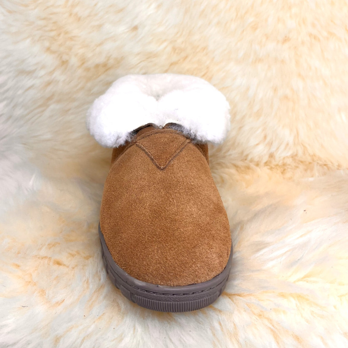 Women's sheepskin bootie — genuine sheepskin lining, ankle height